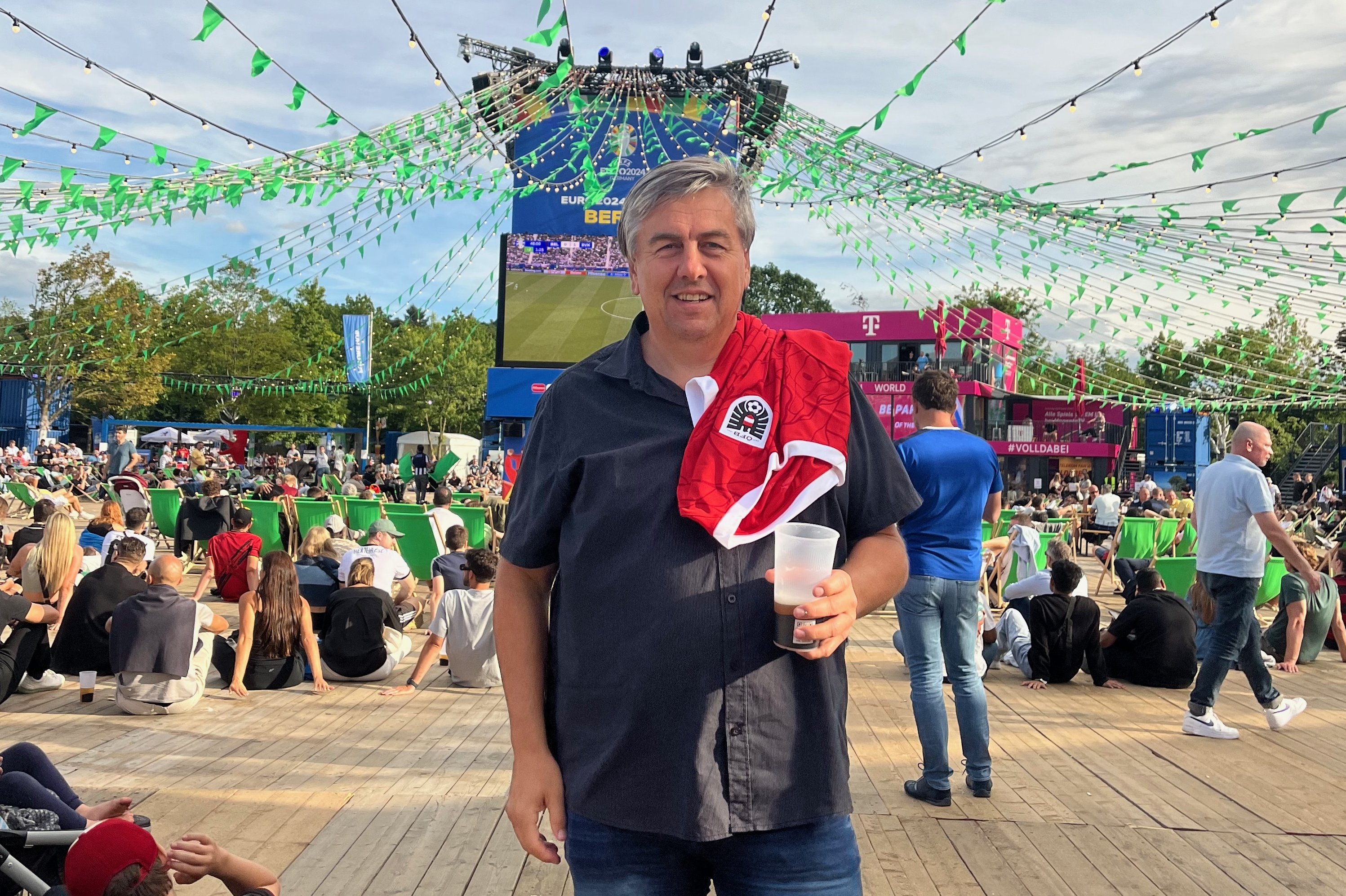 Österreichischer Fan auf der Fan Zone